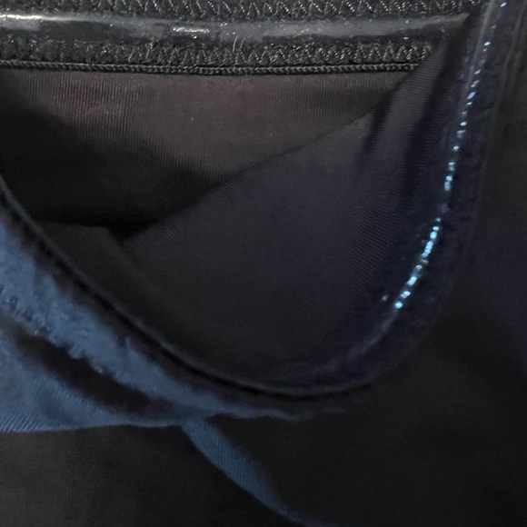 NWT SKIMS Signature Swim Bandeau Bikini Swim Black Onyx Swim Top M - Picture 9 of 9